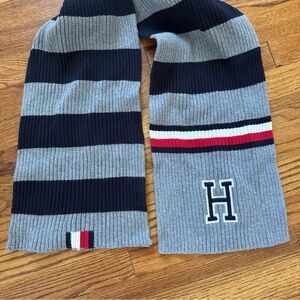 Tommy Hilfiger Ribbed Striped Scarf Navy Grey 9x72” C25
